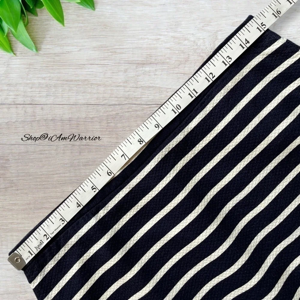 J.Crew navy & cream striped pencil skirt *shop@iamwarrior